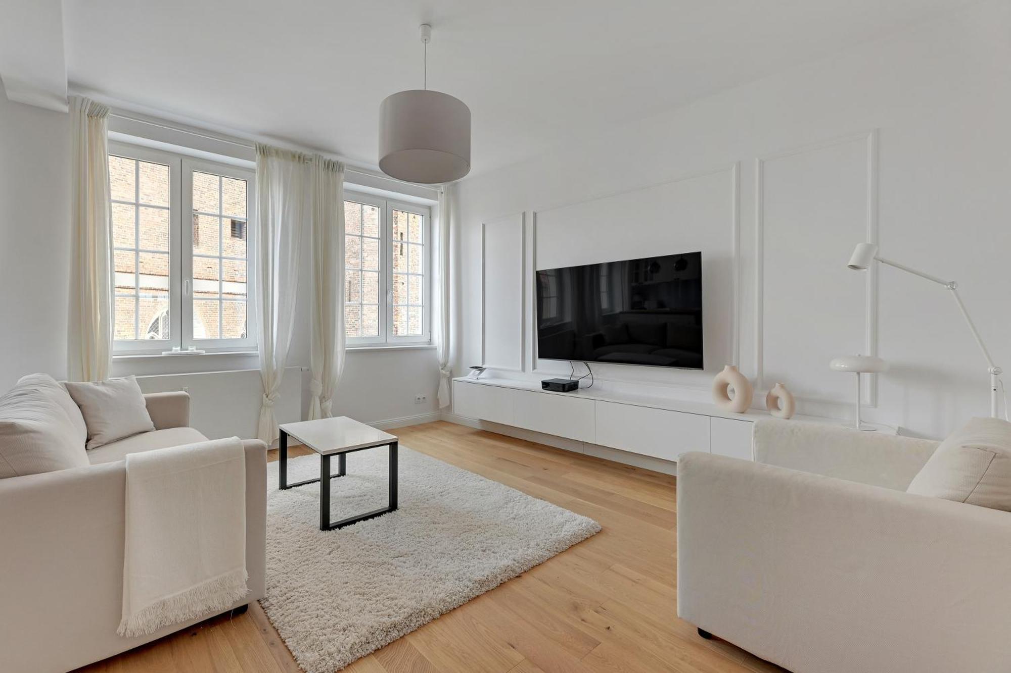 Wave White Pearl In Apartment *